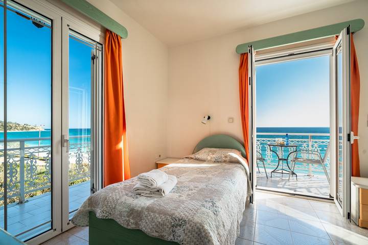 Room "Angela sea view 4" with sea view, Wi-Fi, and air conditioning in Kefalonia