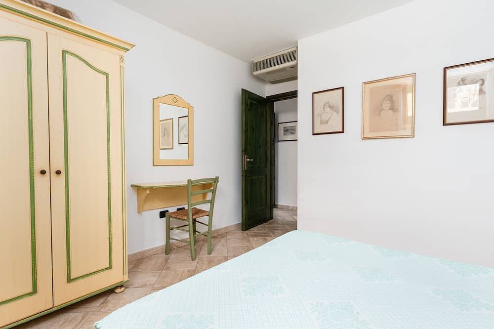 Ganze Wohnung, Ferienwohnung 'Sa Curcurica' in Cala Ginepro, Orosei