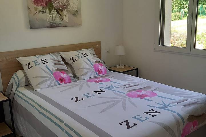 Location de vacances pour 4 personnes, avec terrasse et jardin à Goulien - 2