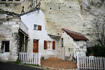 Gîte pour 2 personnes, avec vue et terrasse à Bourré