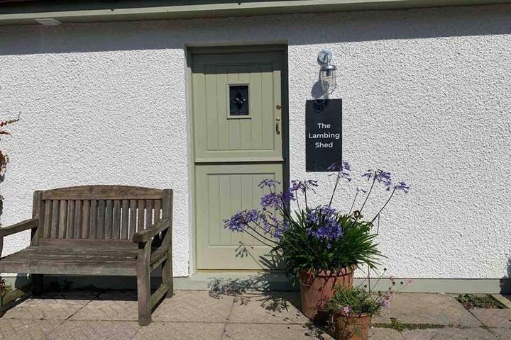 Holiday rental for 2 people, with Balcony and Terrace as well as Garden and View in Bushmills