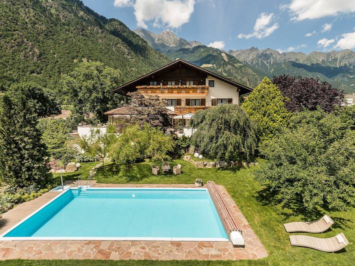 Ferienwohnung für 3 Personen, mit Balkon und Ausblick sowie Garten und Sauna - 1