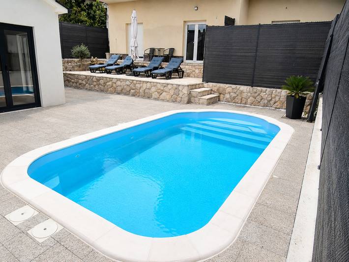 Ganze Ferienwohnung, Ferienwohnung für 6 Personen mit Garten in Imotski, Makarska Riviera