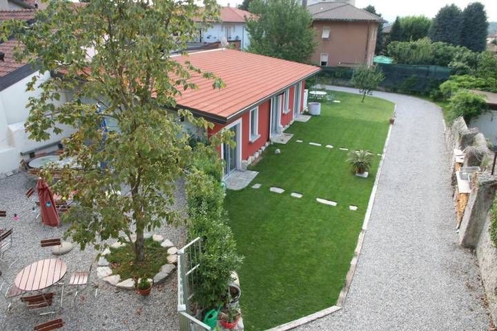 B&B für 2 Personen, mit Garten und Ausblick sowie Terrasse am Lago Maggiore