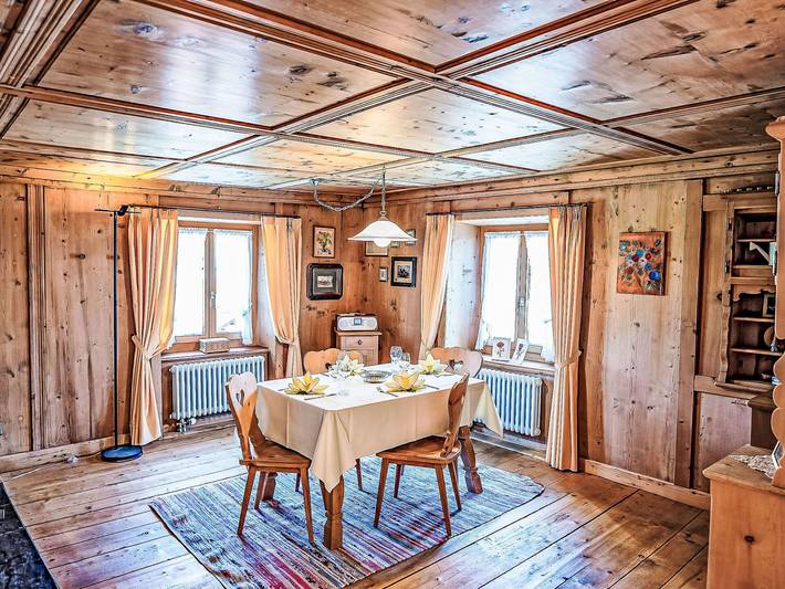 Landhaus für 6 Personen, mit Terrasse und Garten in Graubünden
