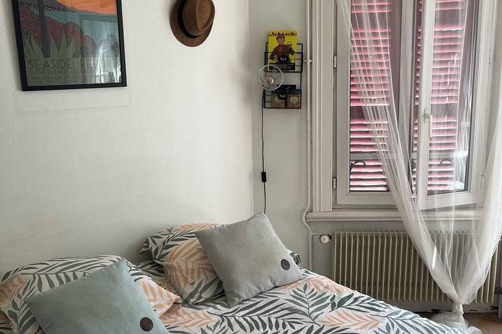 Charming and authentic fisherman's house, downtown and near the beach in Trouville-sur-Mer, Lisieux region