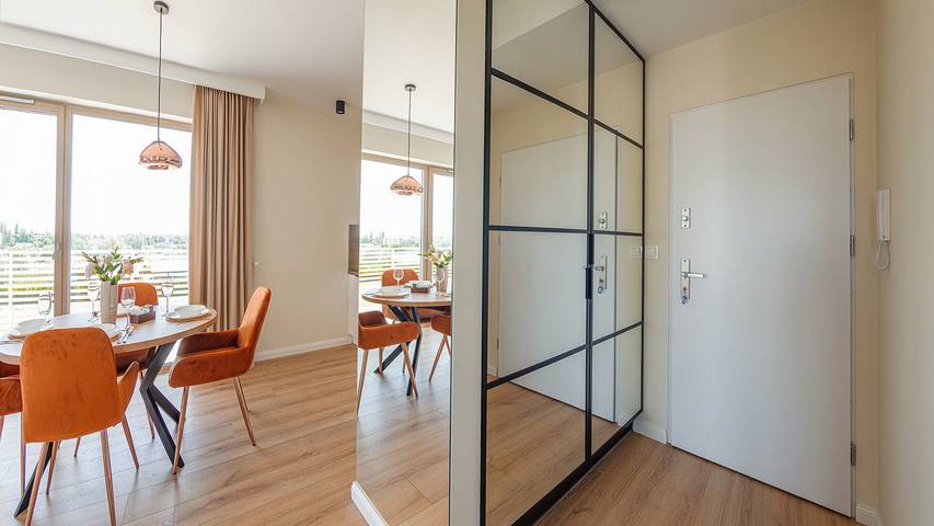 Apartament wakacyjny dla 4 osób, z balkon w Sianożęty