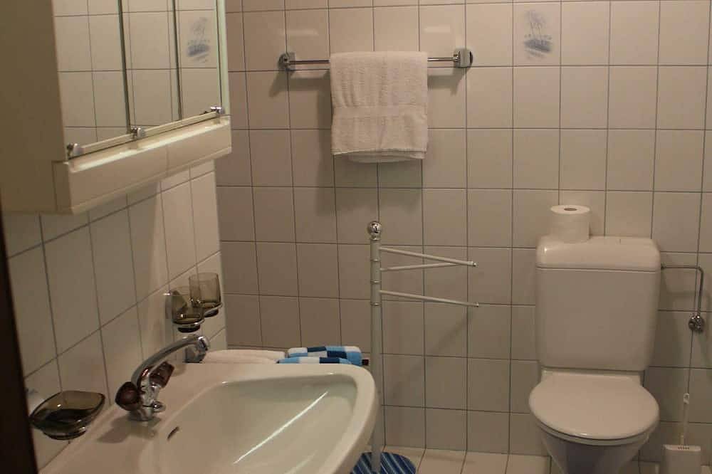 Geheel appartement, Vakantieappartement voor 2 tot 4 personen - Apart Haus Leni`s in Nauderer Berge, Nauders