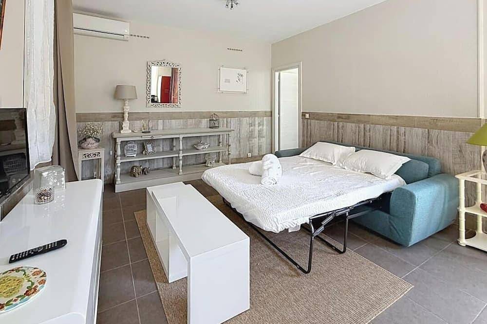 Apartamento entero, Apartment with terrace cap d'ail - near Monaco and Beaches in Cap-d'Ail, Costa mediterránea (Francia)