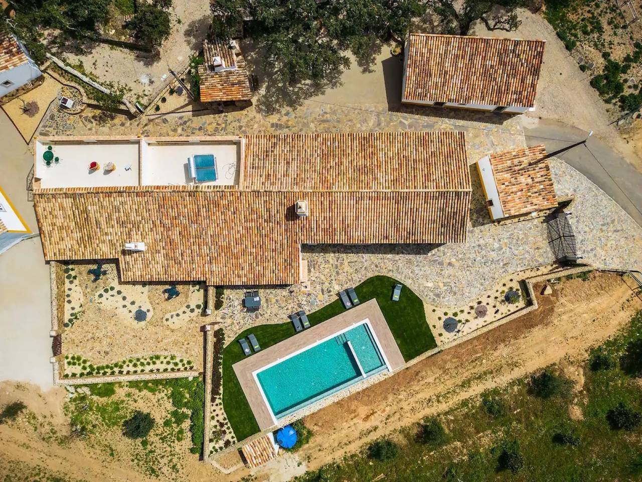 Holiday Home 'Casa Do Avô - Vale Luís Neto' with Mountain View, Wi-Fi and Air Conditioning in Salir, Faro District