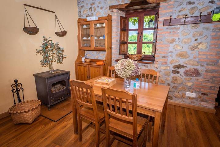 Casa rural para 9 personas, con vistas y jardín, Se admiten mascotas en Sierra del Sueve - 4