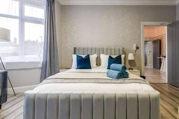 Apartment for 2 People in Harrow, London, Photo 1