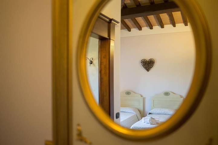 Villa con splendida vista sul Lago Trasimeno in Passignano sul Trasimeno, Lago Trasimeno