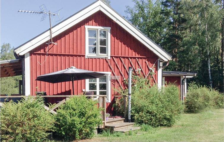 Ferienhaus für 6 Personen, mit Terrasse und Garten in Smaland - 2
