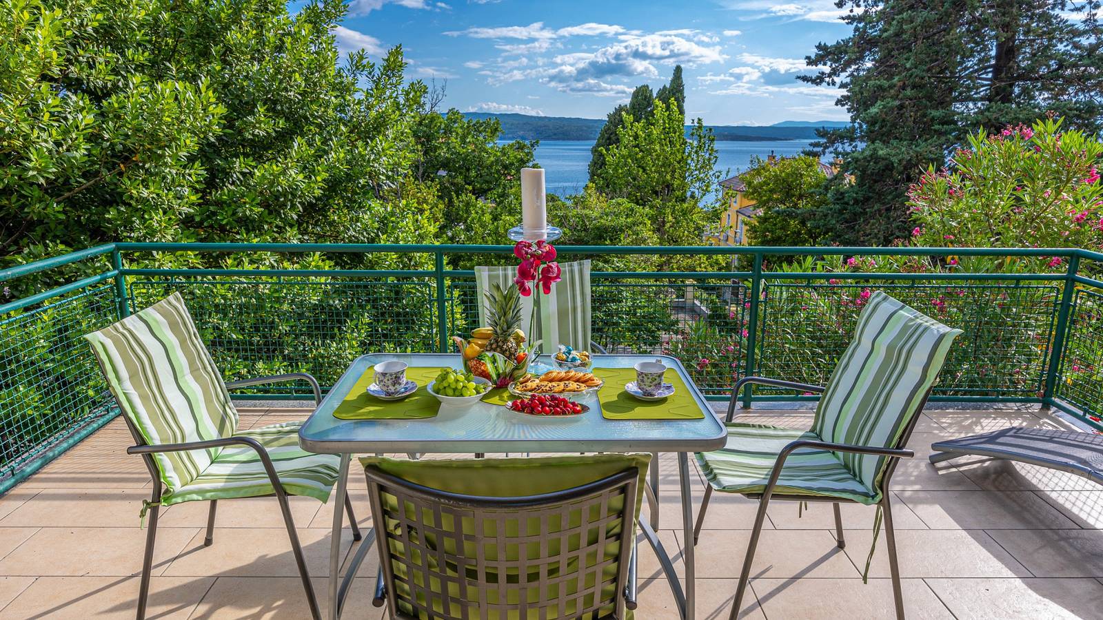 Villa Ana Crikvenica by Villas Guide in Gradsko kupalište (Crikvenica), Crikvenica