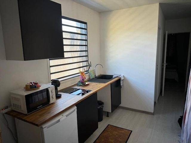 Gîte pour 4 personnes, avec vue ainsi que piscine et terrasse à Montsinéry-Tonnegrande - 4