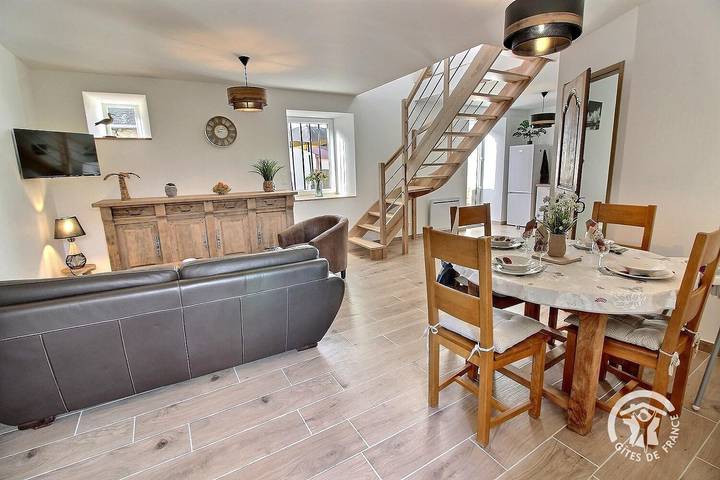 Gîte pour 4 personnes, avec jardin et terrasse à Pléhédel - 4