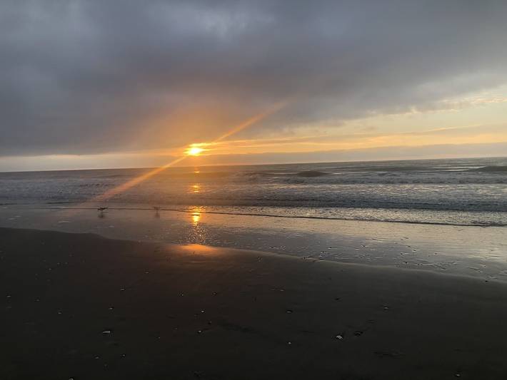 Vacation rental for 6 people, with yard and balcony as well as pool and hot tub in Cherry Grove Beach