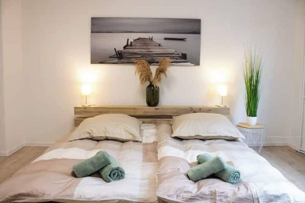 Entire apartment, Top! 2-room, trade fair, university hospital in Rüttenscheid, Essen