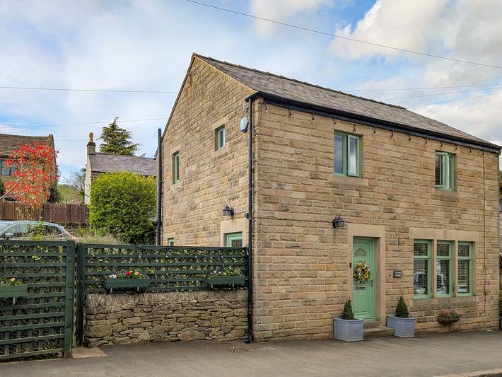 Cottage for 6 people, with garden, with pets in Eyam
