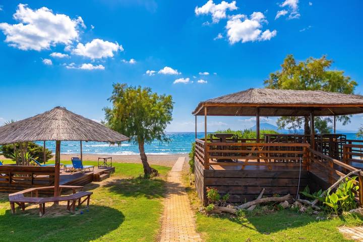 Analipsi Villas Beach Front 2 in Kastro-Kyllini, Region Elis
