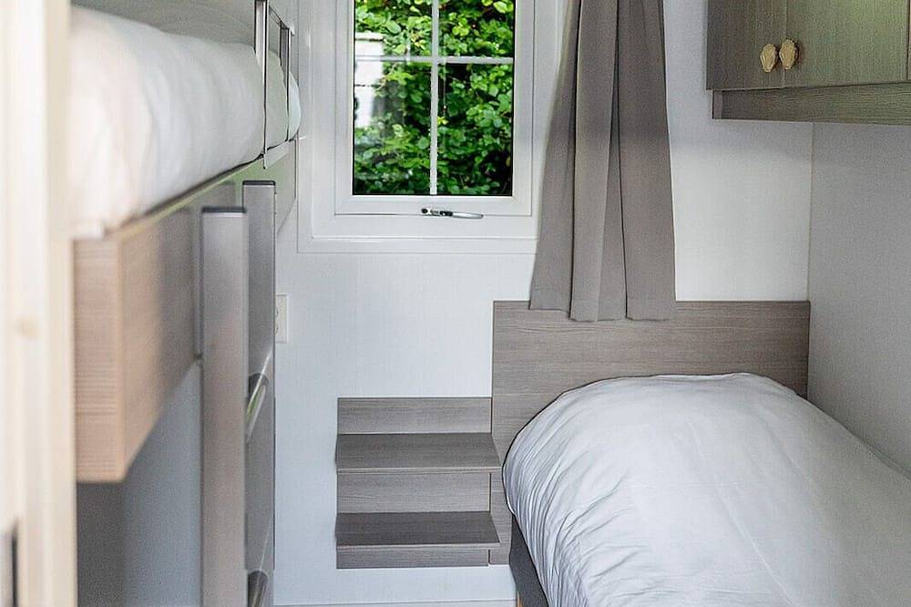 Luxuriöses Chalet in Fußnähe zum Strand in Groot Valkenisse, Biggekerke