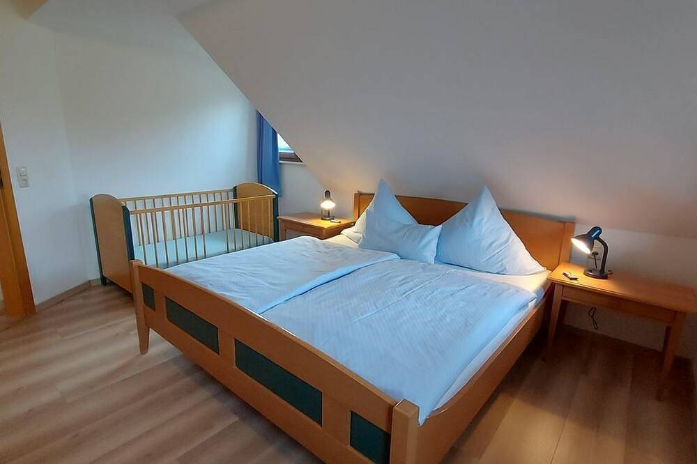 Ganze Wohnung, Ferienwohnung Pferdskopf - Ferienwohnungen Lahmenhof in Poppenhausen, Rhön-Hessen