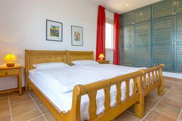 Apartment for 3 People in Santa Eulària des Riu, East Ibiza, Photo 1