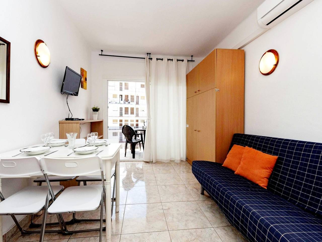 Appartement entier, Studio à Roses près de la plage Santa Margarita in Santa Margarida, Roses