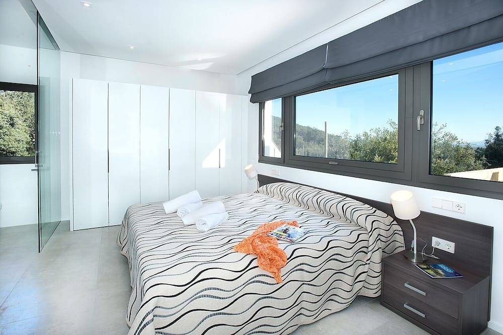 Esta es la casa de lujo para 8 personas que estás buscando *piscina climatizada* in Crestatx, Sa Pobla