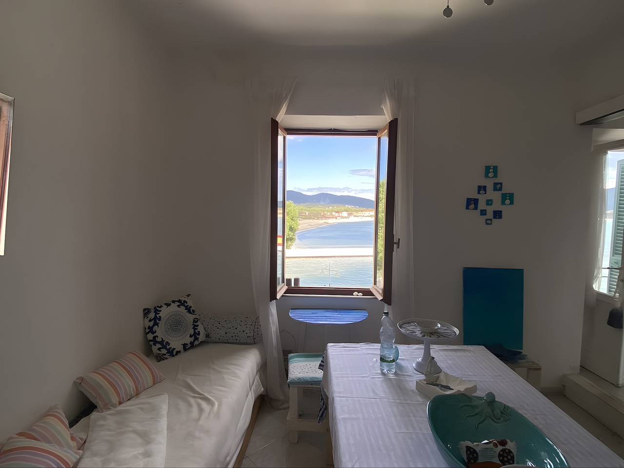 Appartamento intero, Appartamento 'La Marina' con Vista Mare, Wi-Fi e Aria Condizionata in Marina di Campo, Campo nell'Elba