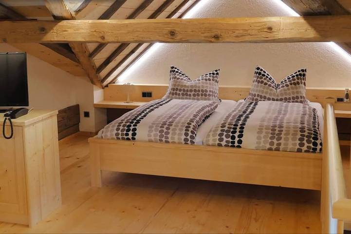 Ferienwohnung für 2 Personen, mit Balkon und Whirlpool sowie Garten und Sauna in Patersdorf
