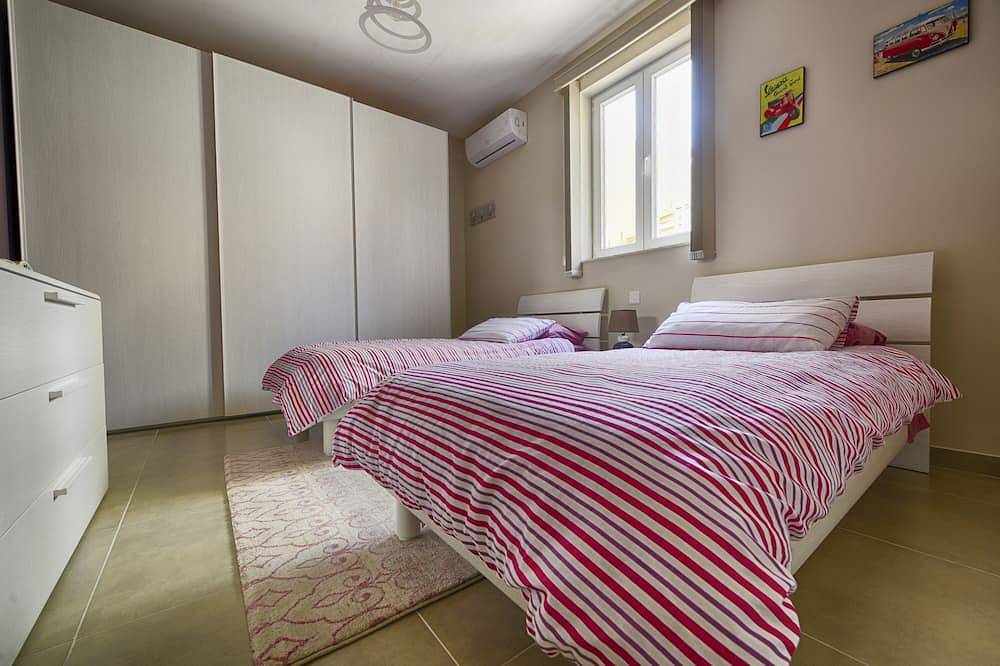 Ganze Wohnung, Luxusapartment mit drei Schlafzimmern und privatem Pool in Xaghra, Gozo