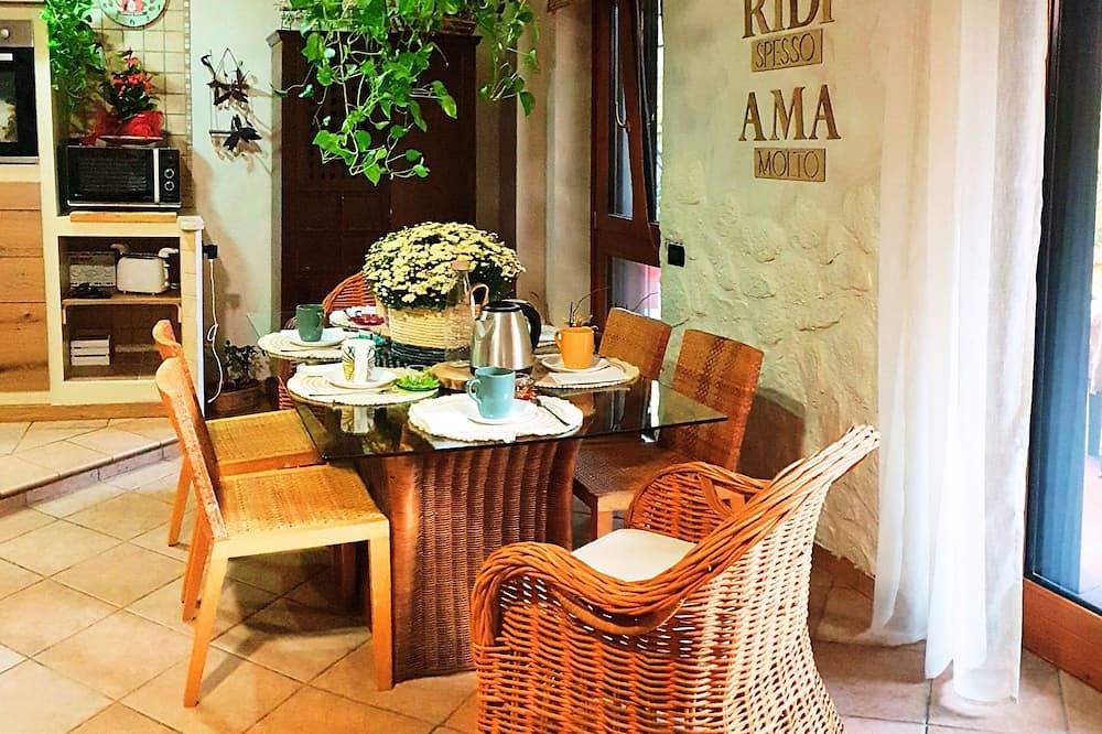 Apartamento entero, Mialma Holiday Home Roma - Hogar lejos del hogar in Ciampino, Castelli Romani