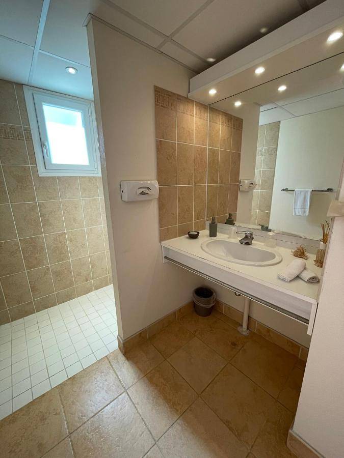 Location de vacances pour 3 personnes, avec terrasse à Colleville-sur-Mer - 2