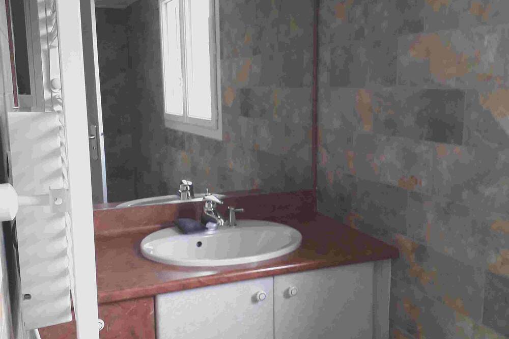 Maison 3 Chambres 6 /7 Entre Terre et mer in Plouguenast, Côtes-d'Armor