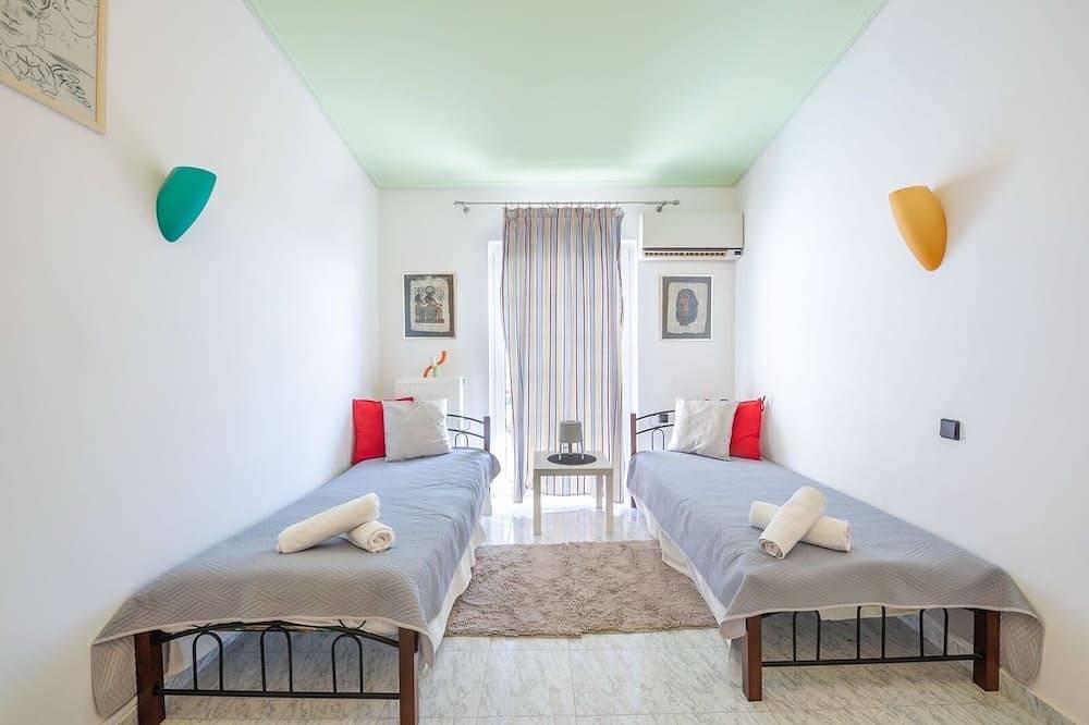 Georgias Private Paradise in Korinthia