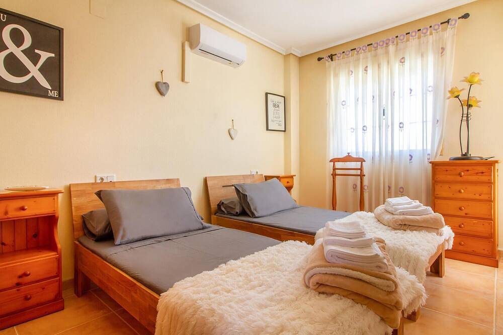 Lovely Home with swimming pool in Santa Pola, Costa Blanca