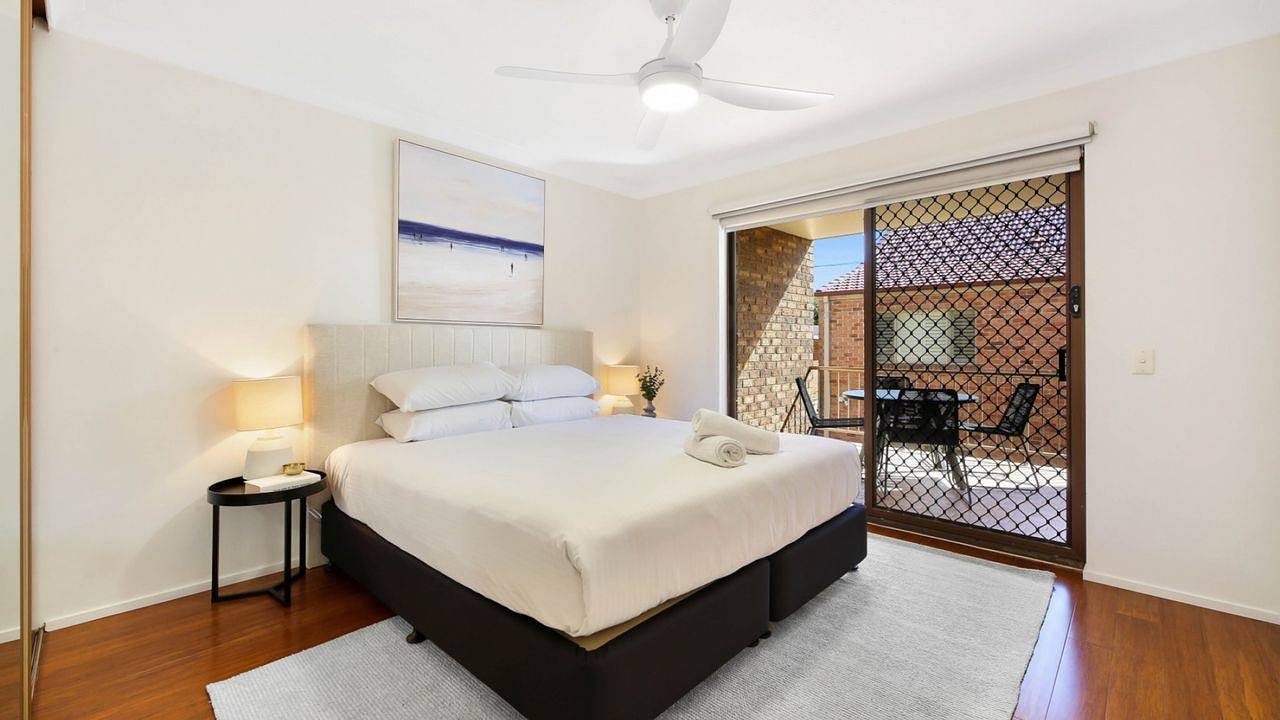 Entire holiday apartment, Ferienwohnung für 4 Personen (76 m²) in Burleigh Heads in Burleigh Heads, Queensland