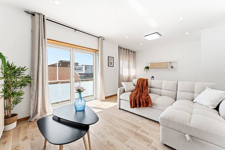 Gîte pour 4 personnes, avec Balcon dans Árvore