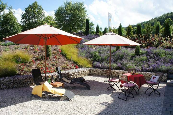 Gîte pour 2 personnes, avec jardin et vue, animaux acceptés à Gomadingen - 4