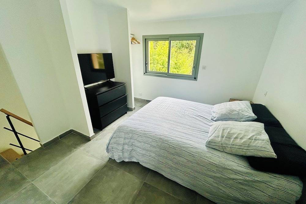 Apartamento entero, Apparently duplex with garden and parking in Fabrègues, Côte d'Améthyste