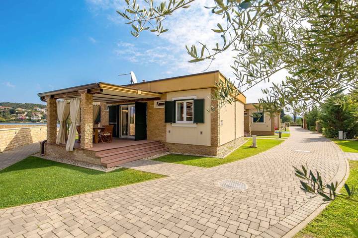 Ferienhaus für 6 Personen auf Rab