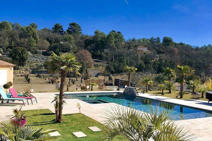 Location de vacances pour 6 personnes à Tavernes