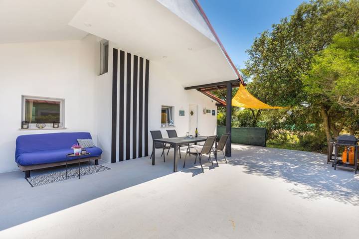 Ferienhaus für 4 Personen, mit Terrasse und Garten, mit Haustier in Peroj - 4