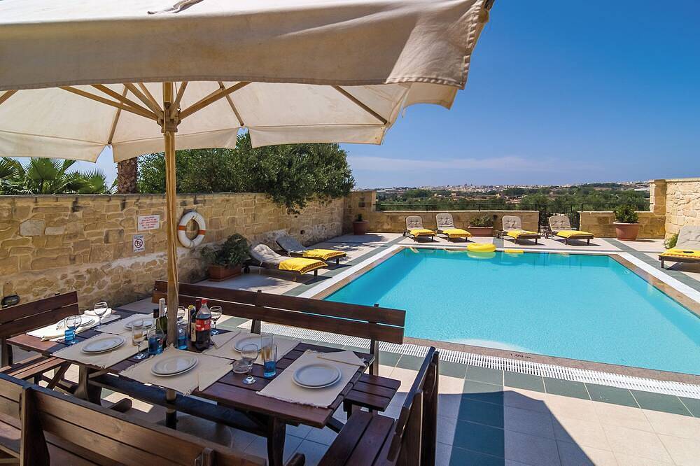 Villa voor 12 Personen in Żejtun, Malta