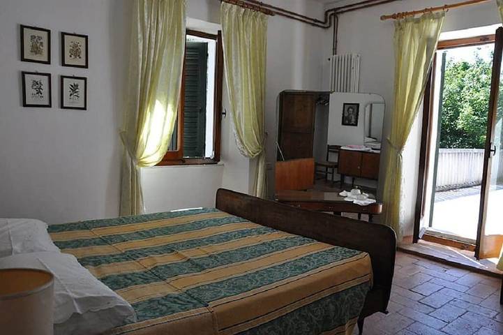 Location de vacances pour 16 personnes, avec terrasse et jardin à Serrungarina - 3