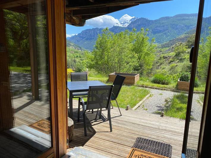 Gîte pour 4 personnes, avec vue et jardin à Les Vigneaux - 3