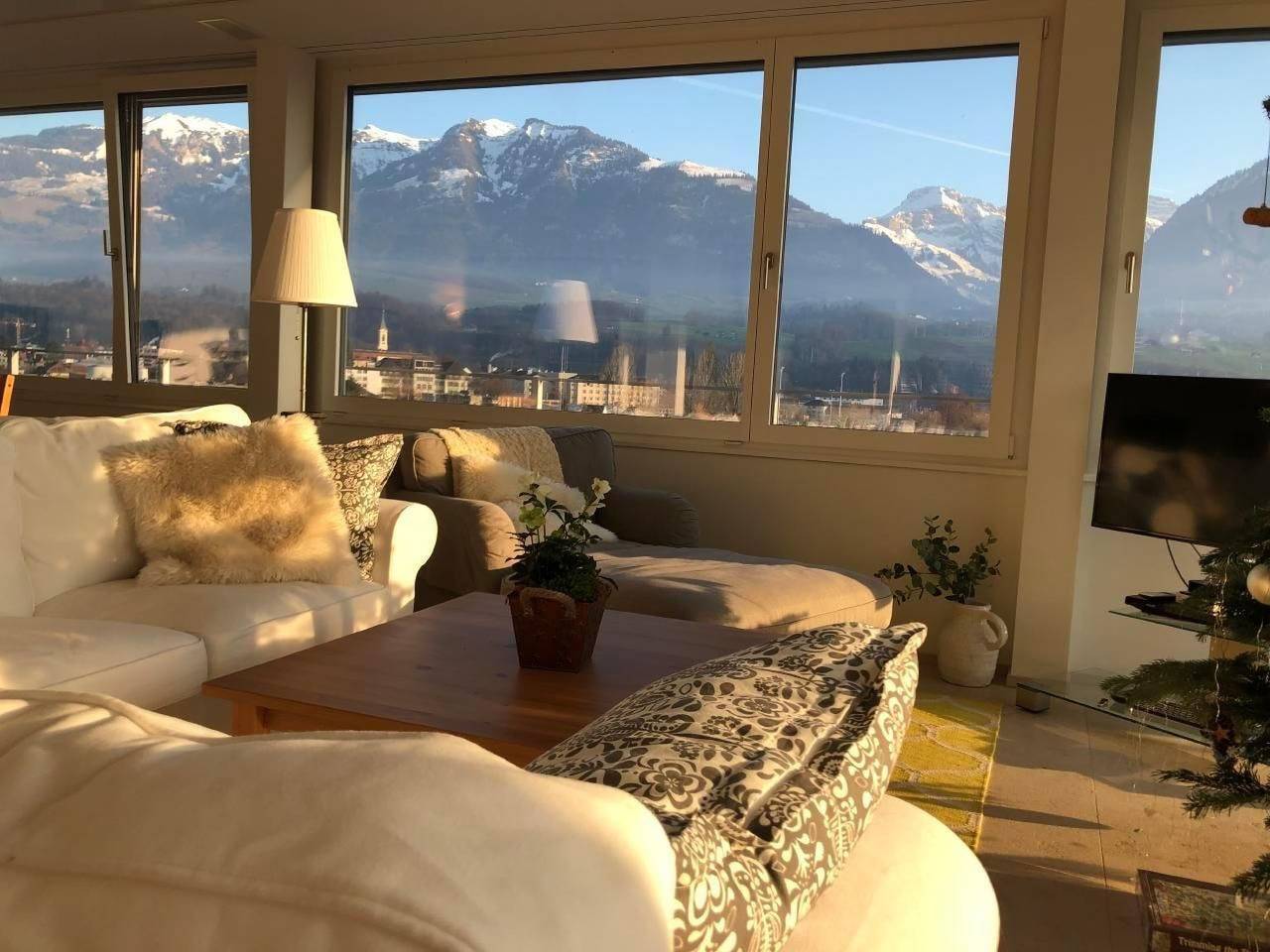 Apartamento entero, Penthouse Alpenblick (6 Erwachsene & 3 Kinder) in Sarnen, Cantón de Obwalden