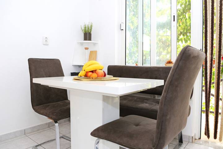 Apartament wakacyjny dla 2 osób, z Balkon/ taras w Bibinje